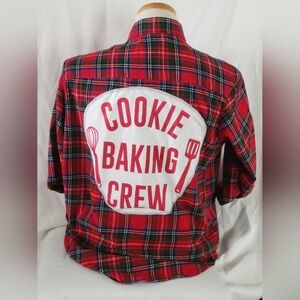 UPCYCLED REMADE REFASHIONED Red Plaid Cookie Baking Crew Shirt SZ LARGE